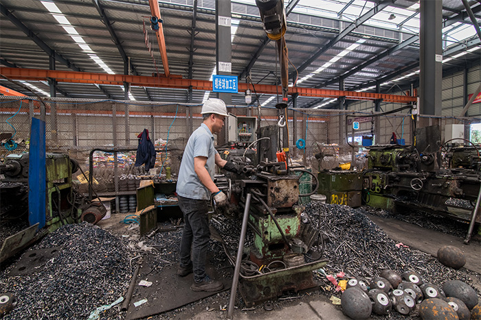 嘉峪关网架配件-螺栓球加工车间